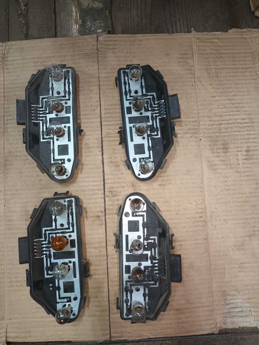 VW T5 Wkład Lampy Tylnej Cena za sztukę