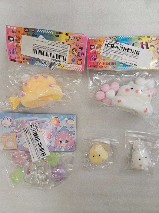 Таба лапка.
Антистресс лапка .
Сквиш таба лапка .
Антистресс лапка 
Ск