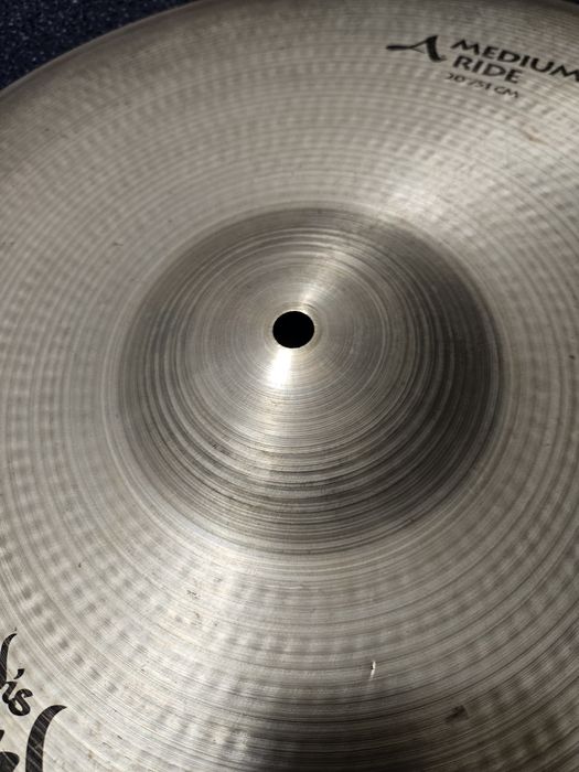 Zildjian A medium ride 20"