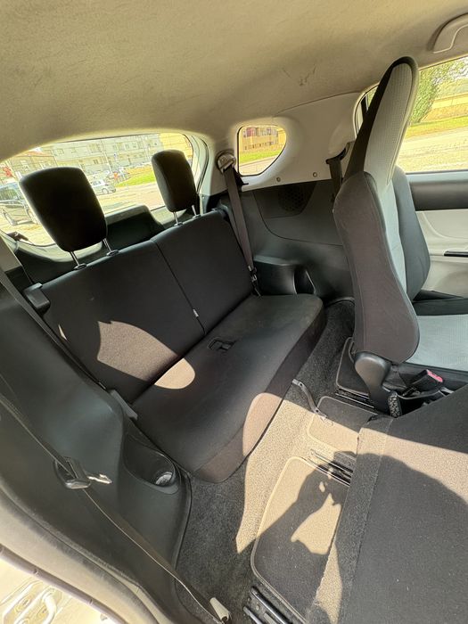 Toyota IQ - 2013