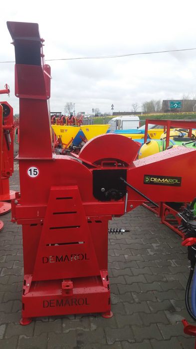 Rozdrabniacz do gałęzi R12 DENIS