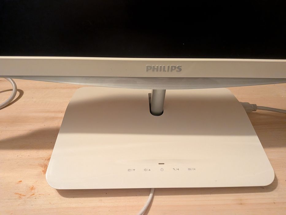Monitor Philips Brilliance 239C - 23 polegadas447179573702184963
