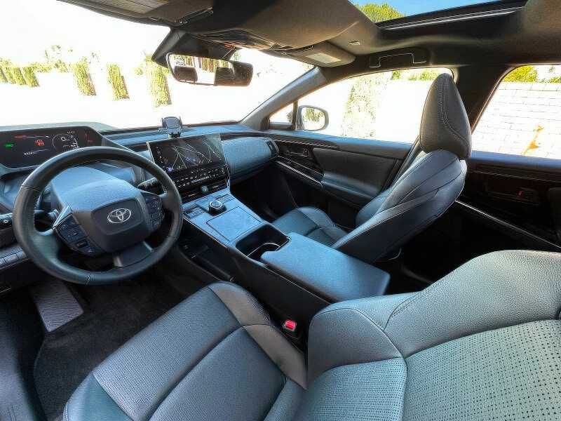 2023 Toyota bZ4X Limited