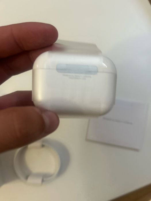 Airpods Pro 3.