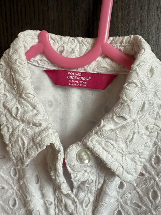 Ażurowa sukienka Young Dimension r. 110