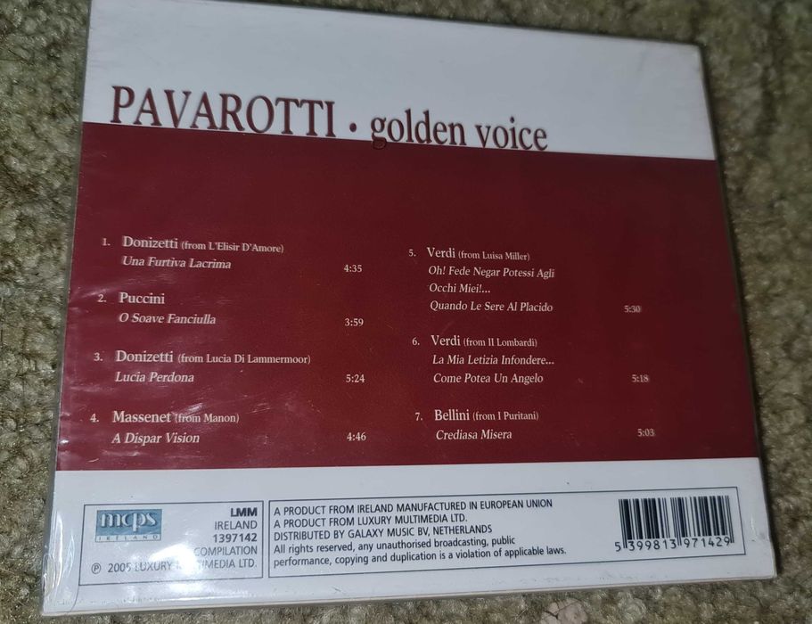 Pavarotti / Golden Voice / CD / FOLIA /