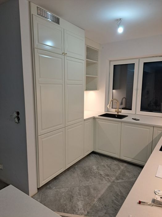 KUCHNIE na wymiar / Montaż mebli z paczek