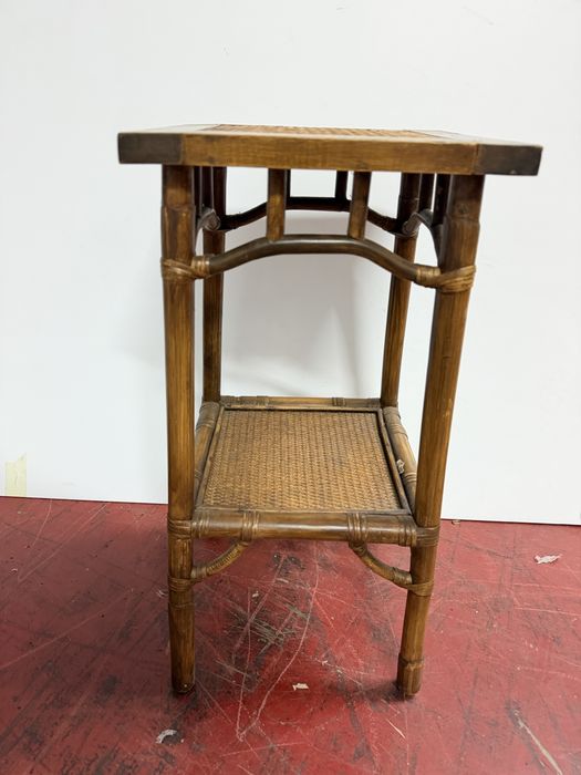 Mesa de Apoio em Bambu e Vime – Estilo Rústico/Vintage