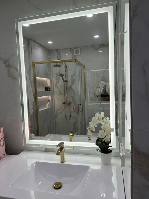 Зеркало с подсветкой / дзеркало з підсвіткою