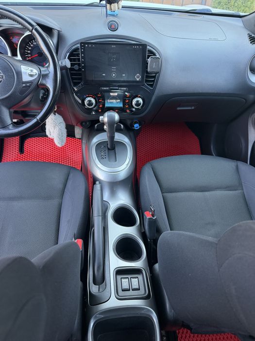 Nissan Juke, 1,6 газ/бенз, АКПП