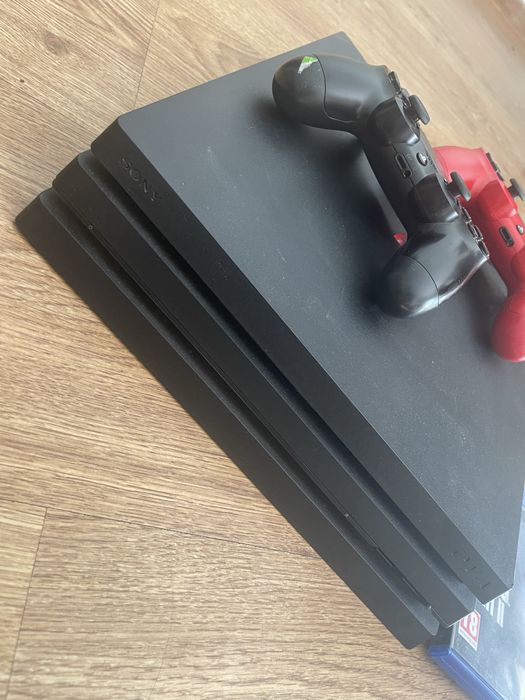Konsola playstation 4 pro