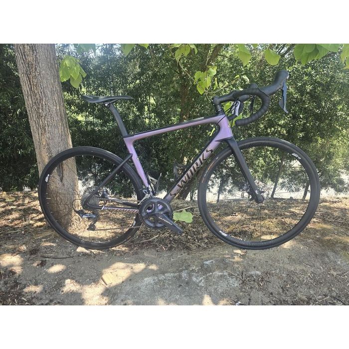 Bicicleta de carbono de disco m com ultegra