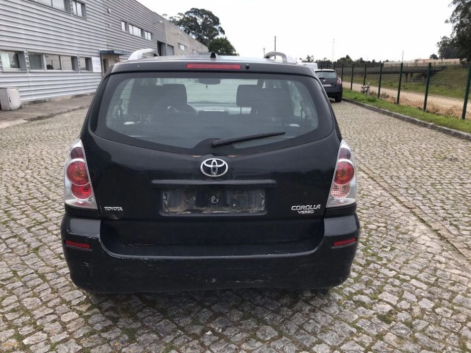 Toyota Corolla Verso 1.8 VVT-i 2005   - Para Peças