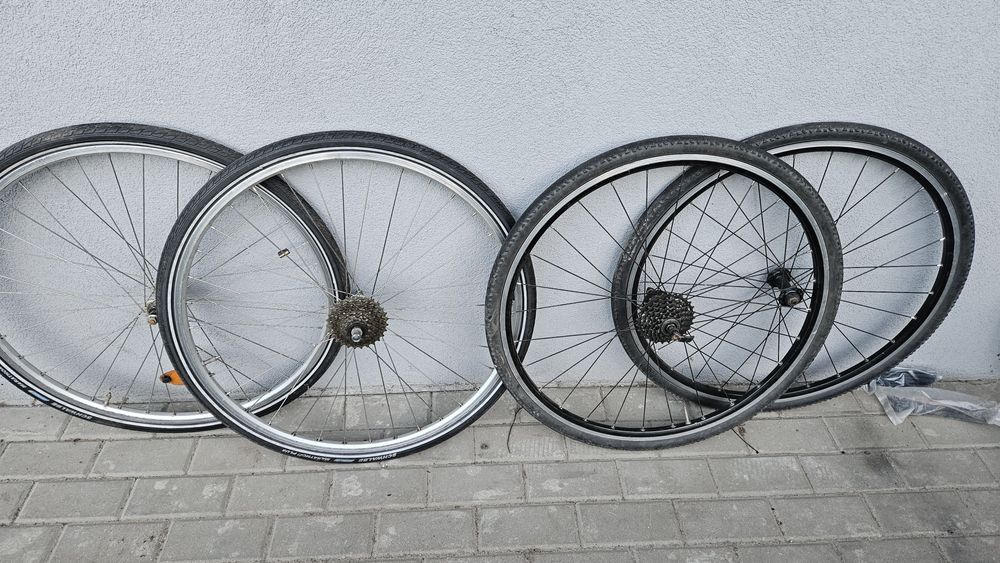Komplet kół  rowerowych 28 cali