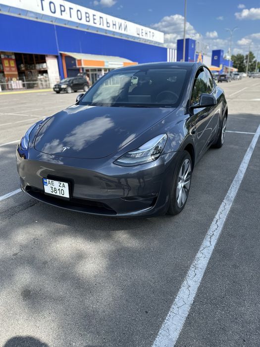 Продам Тесла модел Y