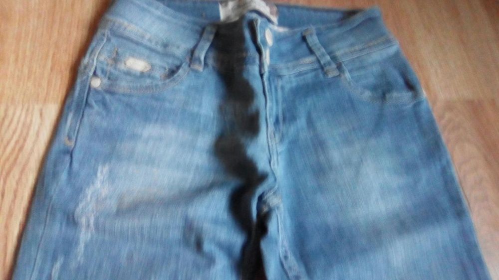 "Stradivarius", damskie spodnie jeans, rozm.34