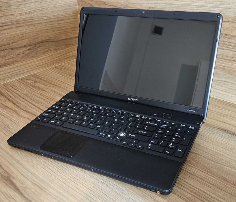 Laptop Sony Vaio PCG-71211M 15,6" i7/4GB/500Gb HDD Nowa Bateria