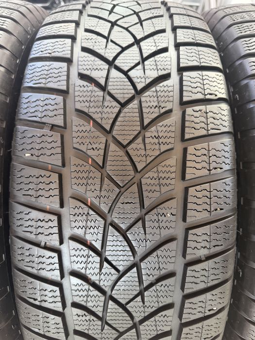 Шини Goodyear 235/60/R18