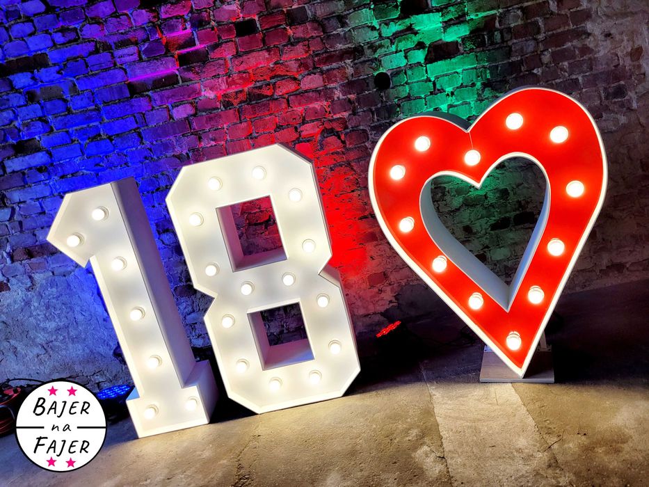 Napis Love, Osiemnastka, Cyfry na imprezy, ścianka, neon, cyfra 18
