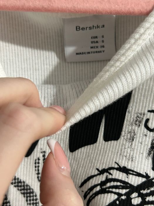 топ від bershka y2k