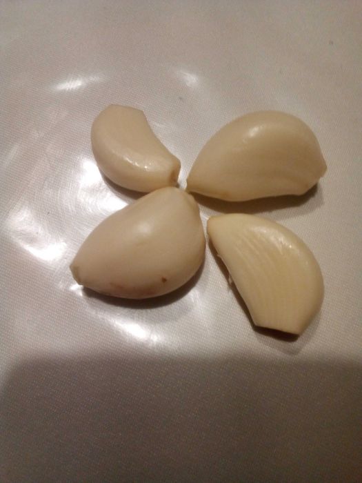 Czosnek Harnaś ząbki 2, 5 kg