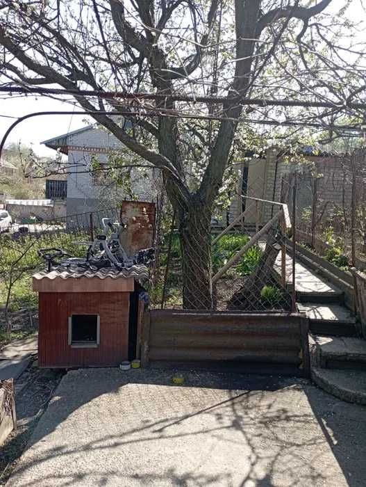 Продам дом на Мирном, 3 комнаты+7сот земли