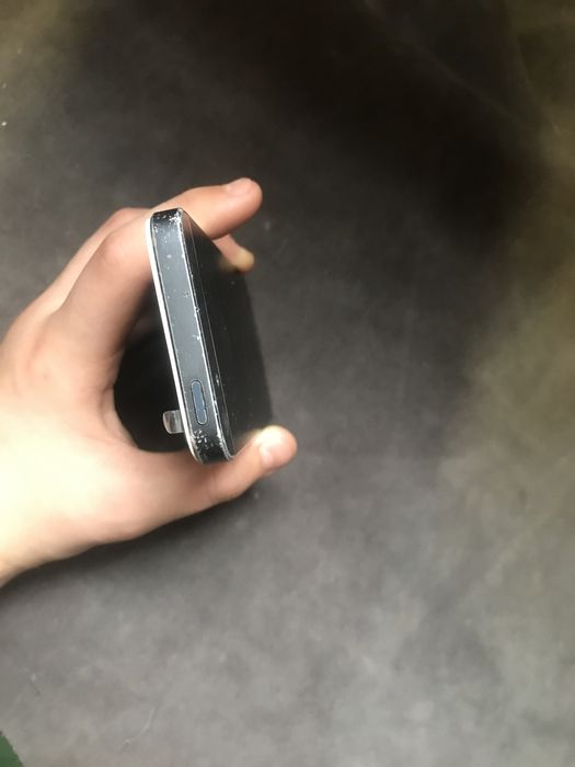 Айфон 5 сдохший аккум