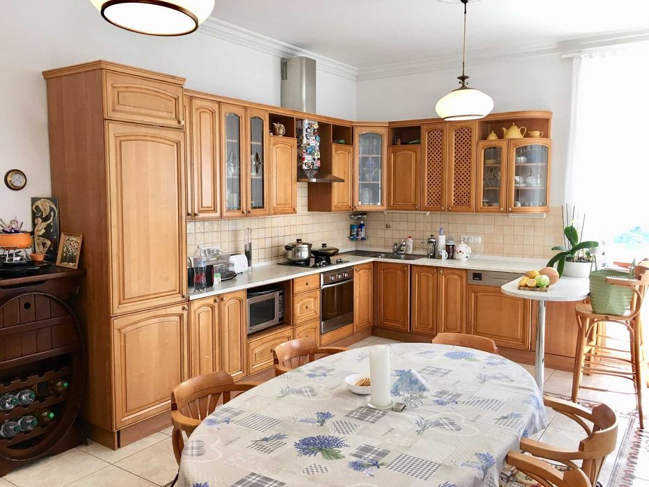 БЕЗ КОМІСІЇ!!! Оренда автономного будинку 320 м², 25 соток, с.Лісники