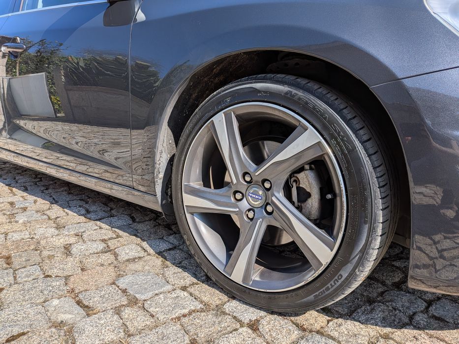 Volvo S60 R. DESIGN Impecável foto 3