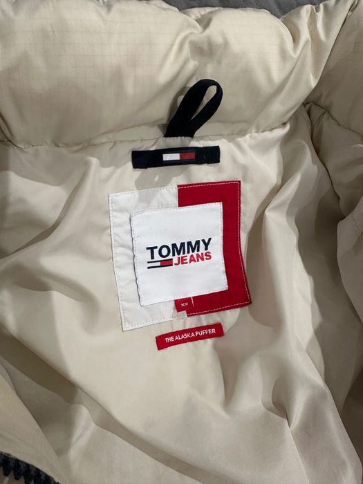 Жіночий пуховик Tommy Hilfiger