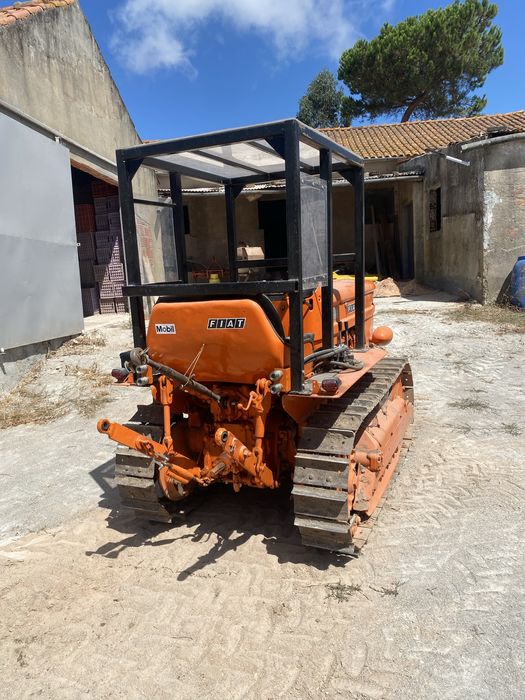 Trator de Rastos Fiat
