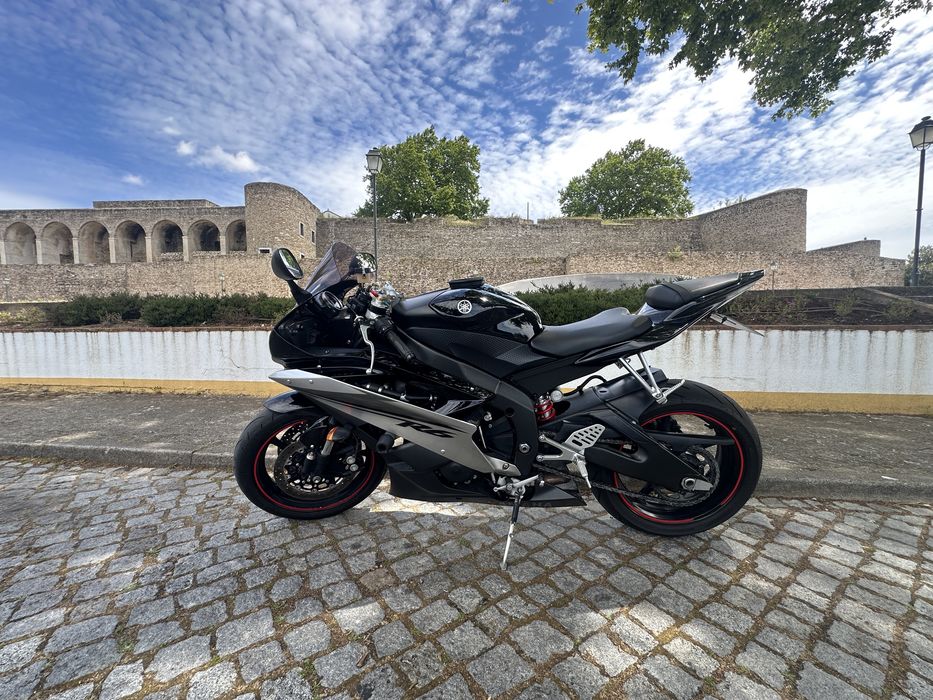 Yzf R6 como nova