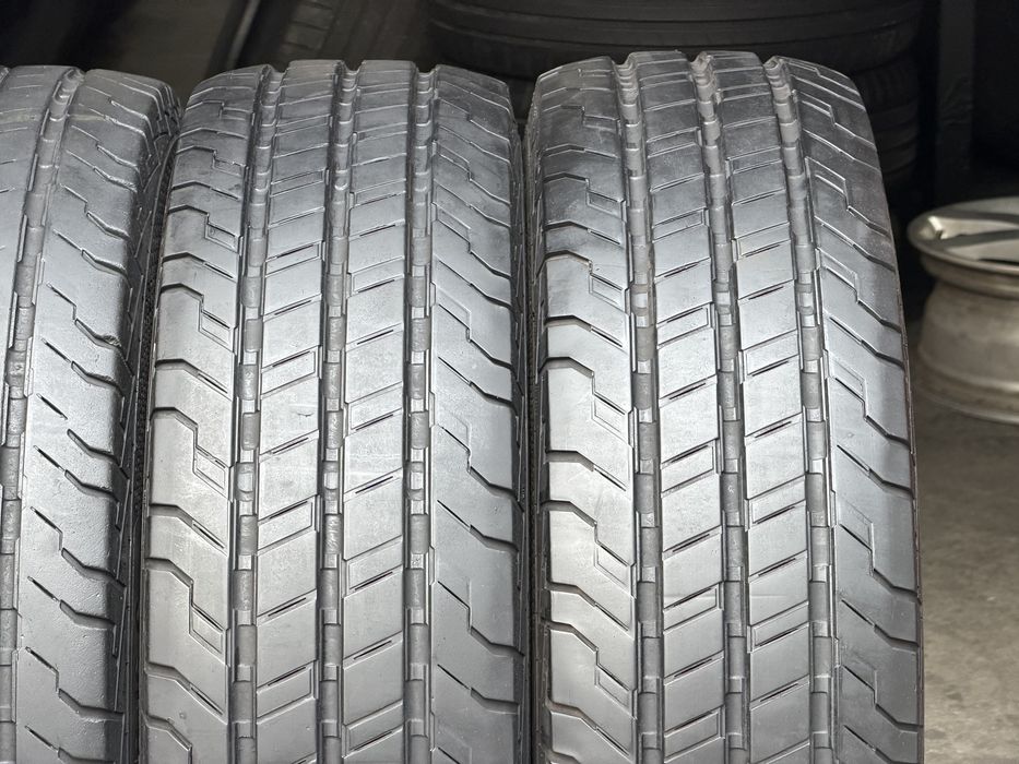 Шины летние  215/75/R16c Continental VanContact100