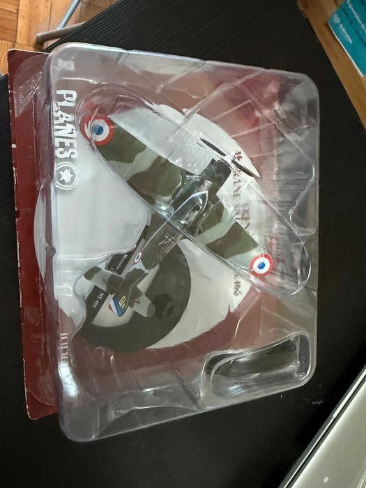 Morane-Saulnier MS406. 1940 . 1:72 - World War II Planes - França