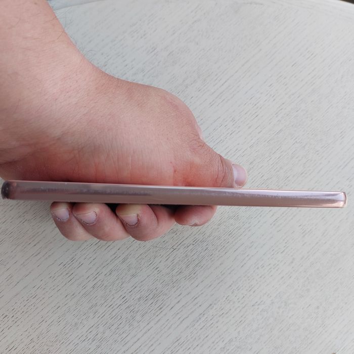 Продам Samsung A536 6/128