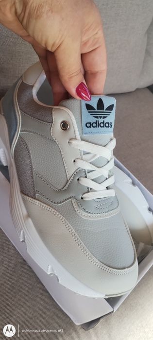 Adidasy damskie -mlodzieżowe