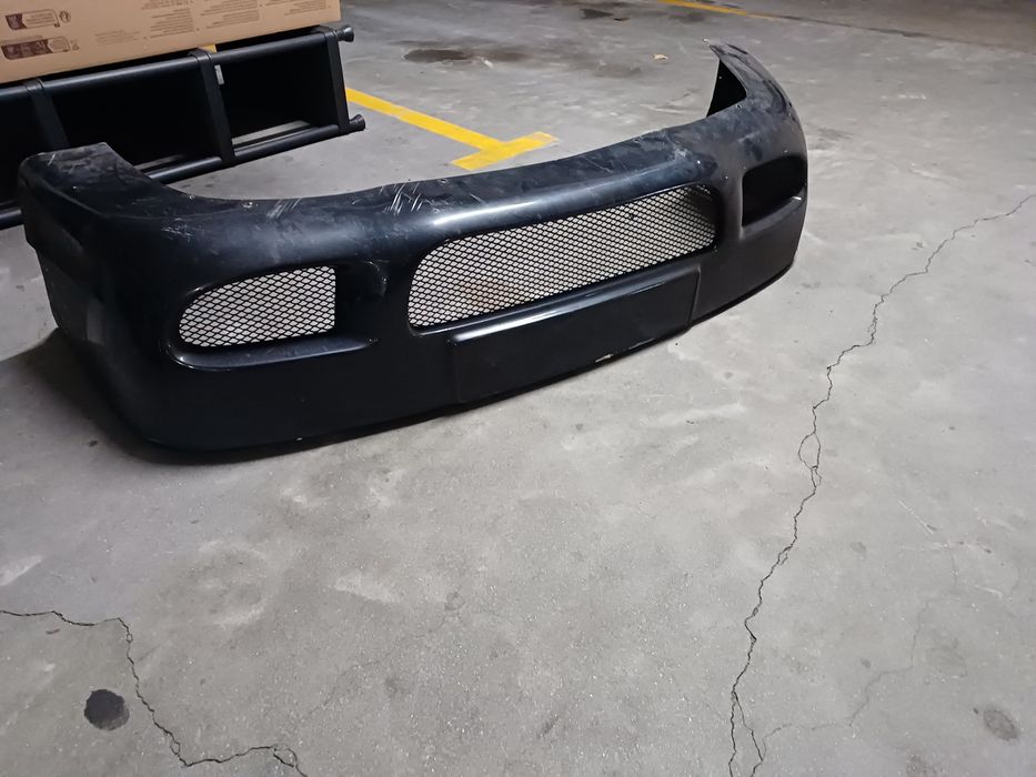 Para-choques usado