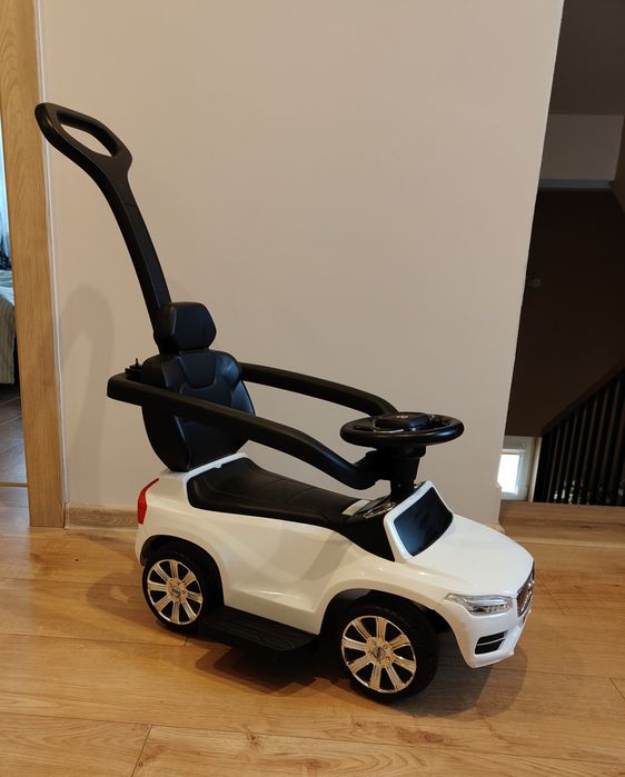 Pchacz Jeździk Volvo XC90