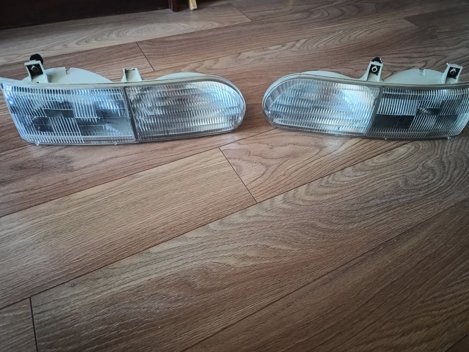 Фари Ford Taurus G2