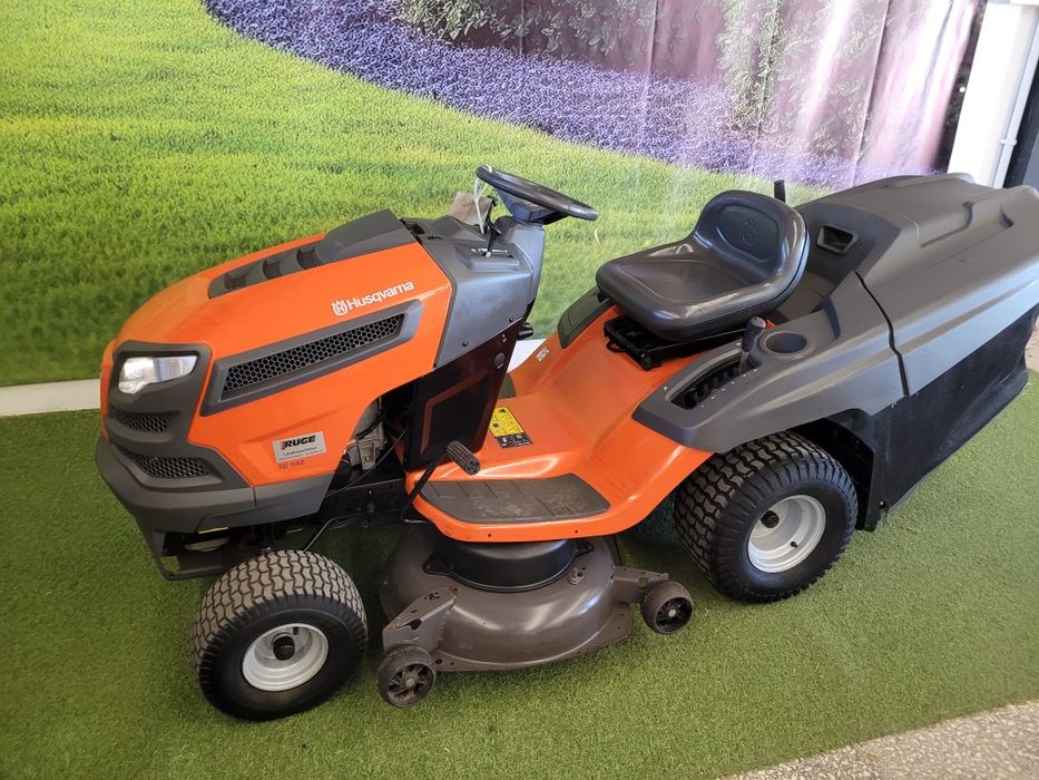 Traktorek kosiarka Husqvarna pompa oleju V-twin