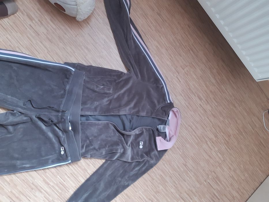 Komplet dresowy FILA damski