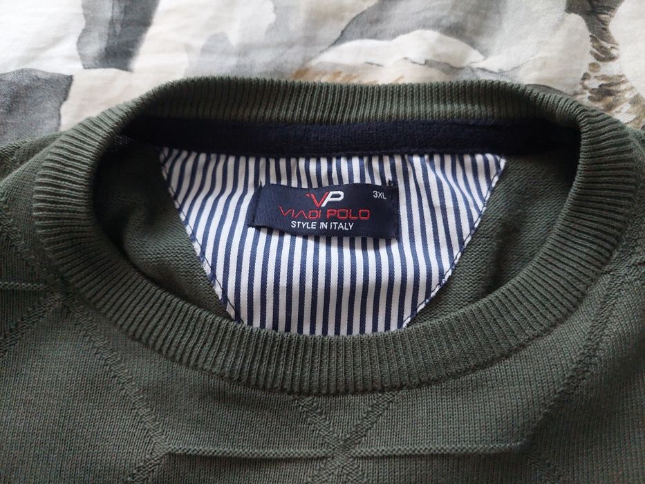 Sweter męski oliwkowy