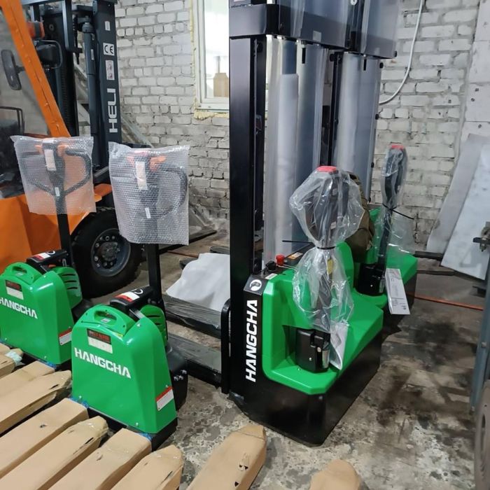 Вилочний Погрузчик Навантажувач дизель електро газ Hangcha Hyundai