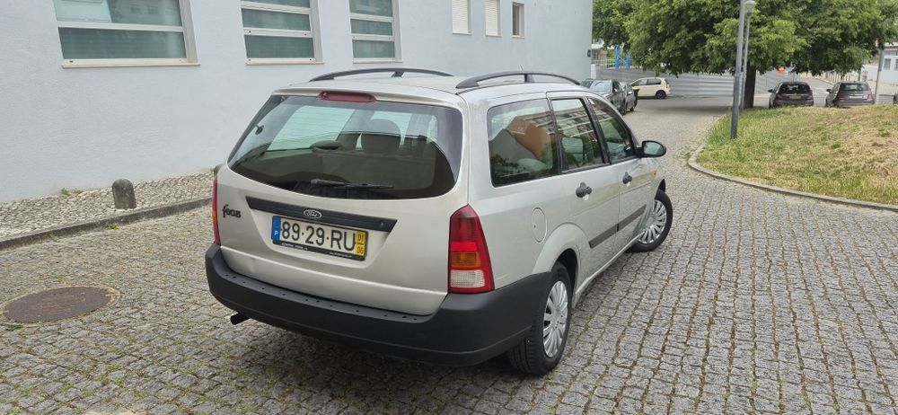 Ford focus 1.4i 2001