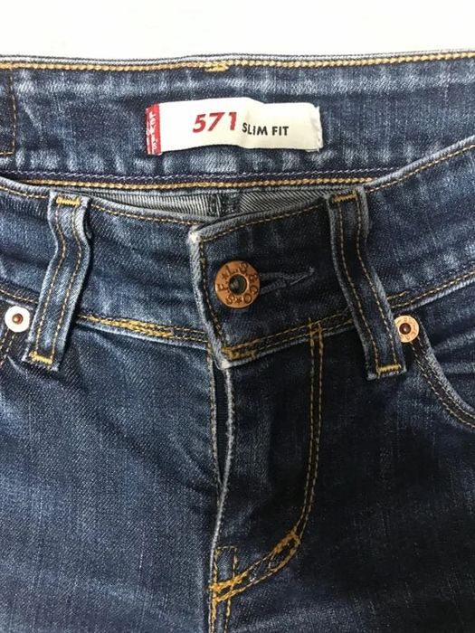 Jeansy Levis 27