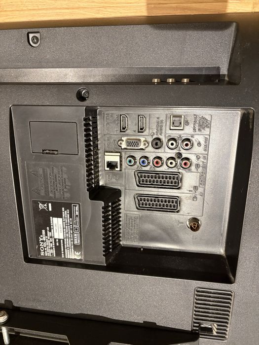 Sony Bravia LCD 40”