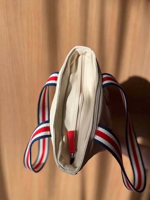 Женская сумка шоппер Tommy Hilfiger.