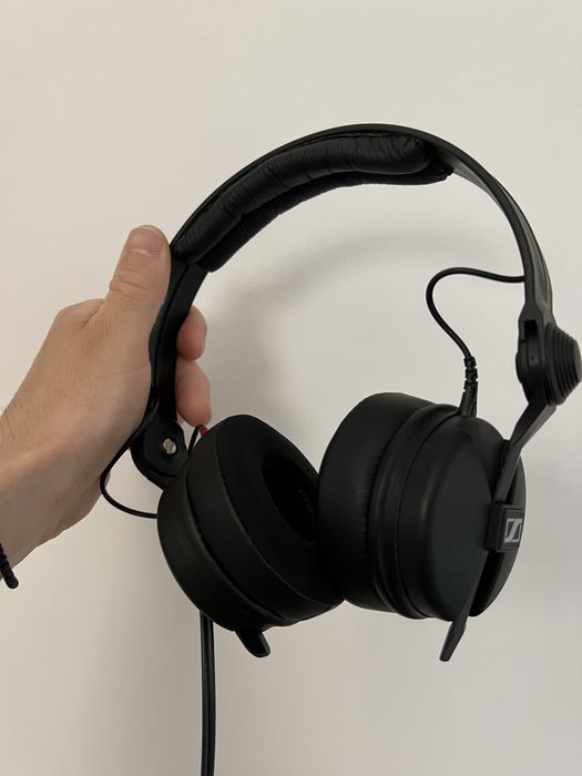 Sprzedam słuchawki Sennheiser HD 25 70 ohm