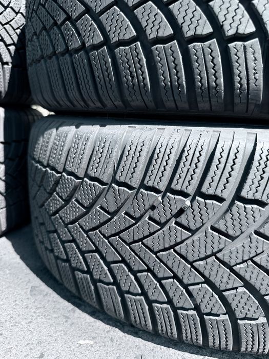 225 45 19 Bridgestone Blizzak LM005 85% 2023 Шини Зима
