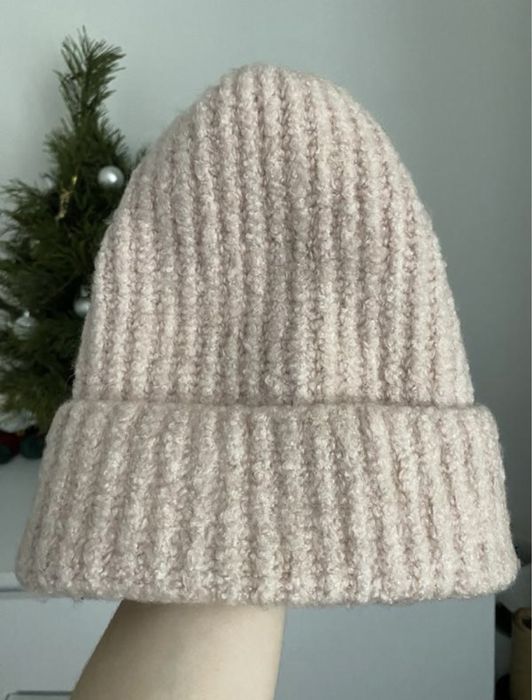 Шапка жіноча zara